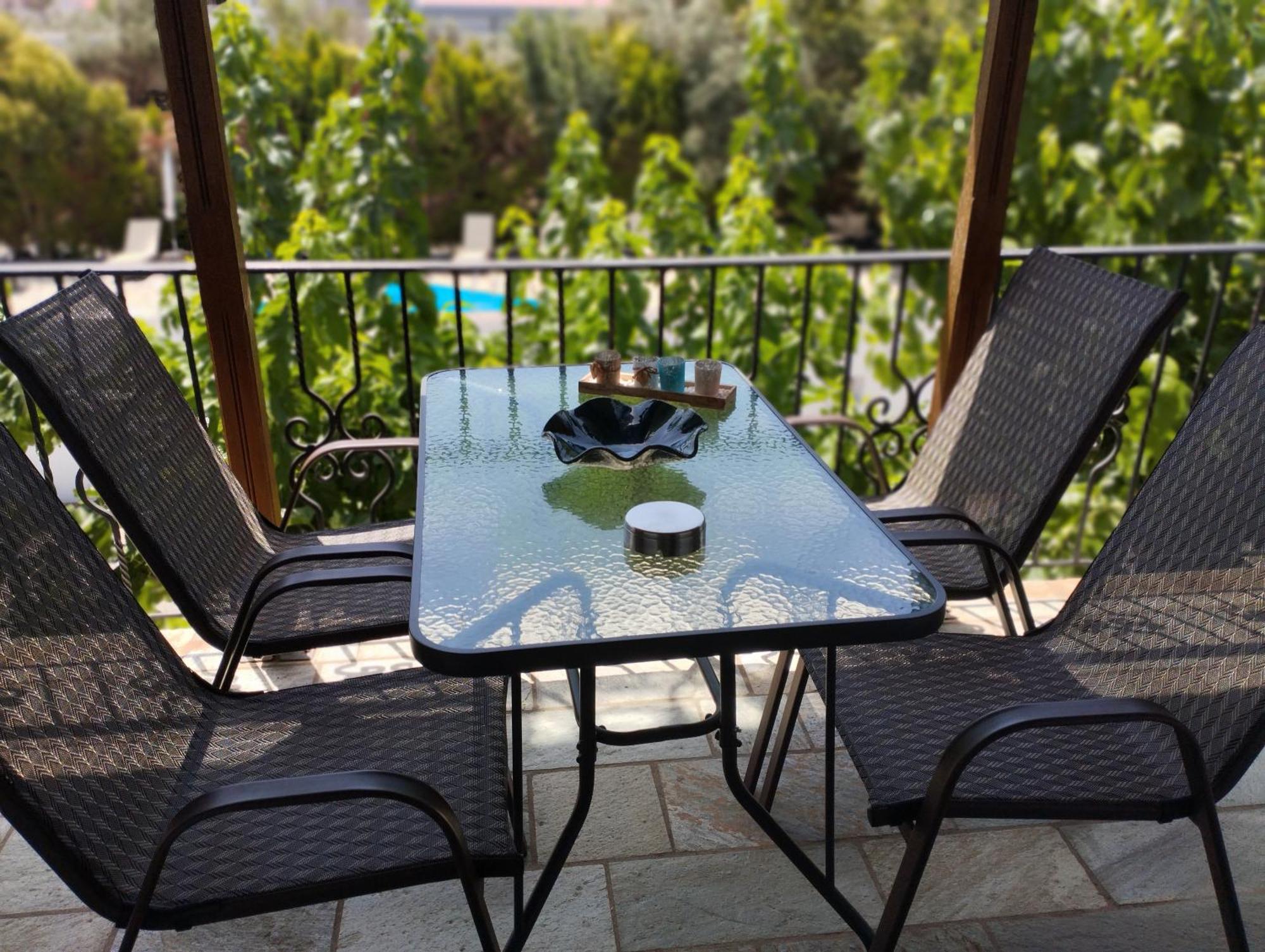 Smaragdi Rooms And Studios Skopelos Town Room photo